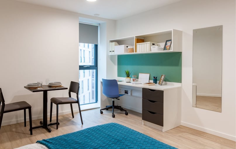 Platinum Studio, Pavilion Court, 20 First Way, Wembley, London - Image 1